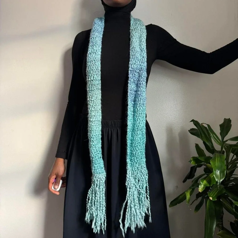 Seafoam Dreams Chunky Crochet Tassel Scarf‎
